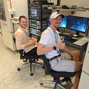 Uppgradera din arbetsplats med vår innovativa ergonomiska stol